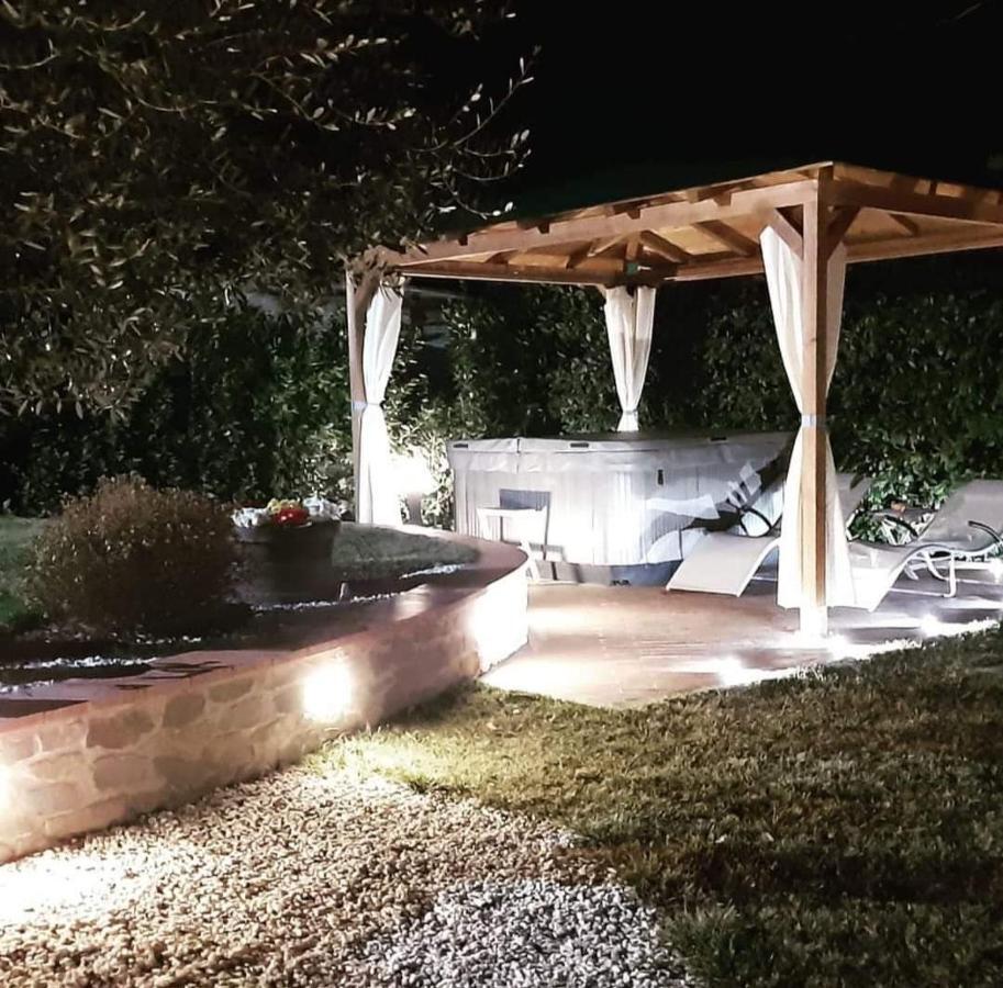 Il Fienile Di Tigliano Villa Vinci Exteriör bild